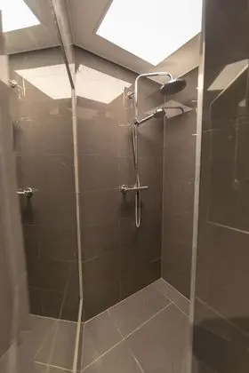 Deluxe Tek Büyük Yataklı Oda, 1 Çift Kişilik Yatak, Sigara İçilmez