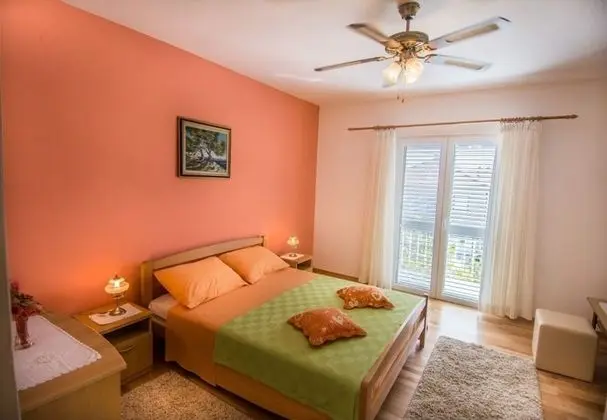 Apart Daire (Sveto - 400 m from beach - A1(4))