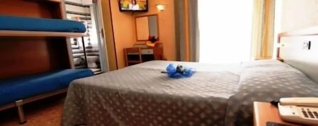 Basic Dört Kişilik Oda, 1 Yatak Odası