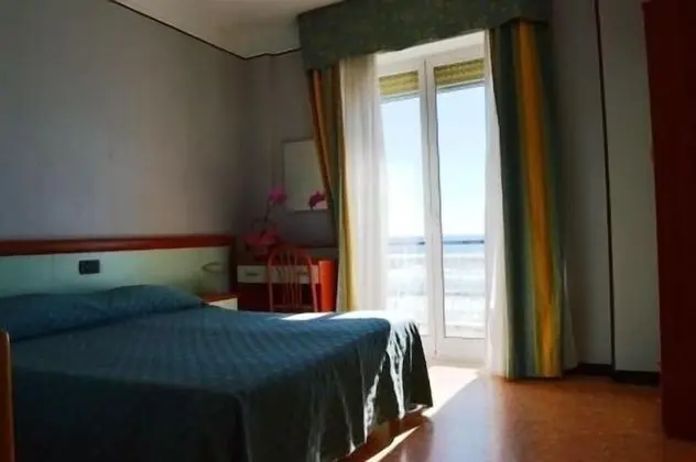 Basic Dört Kişilik Oda, 1 Yatak Odası