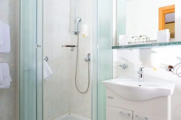 Standard Tek Büyük Yataklı Oda, Balkon