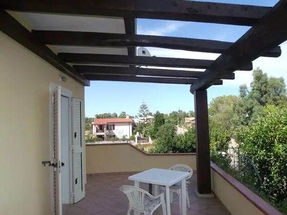 Romantic Apart Daire, 1 Yatak Odası, Küçük Mutfak, Denize Sıfır