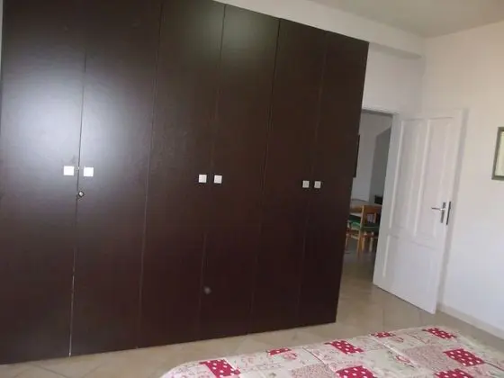Standard Apart Daire, 2 Yatak Odası, Balkon, Denize Sıfır