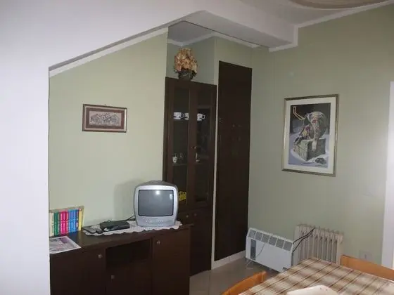 Standard Apart Daire, 2 Yatak Odası, Balkon, Denize Sıfır