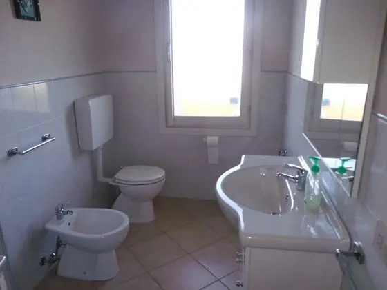 Standard Apart Daire, 2 Yatak Odası, Balkon, Denize Sıfır