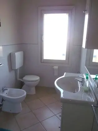 Standard Apart Daire, 2 Yatak Odası, Balkon, Denize Sıfır