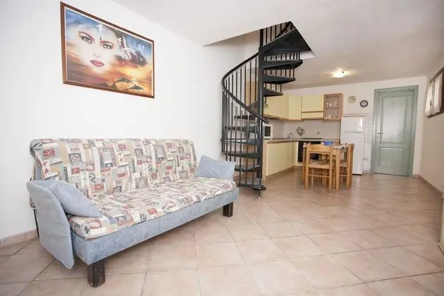 Comfort Apart Daire, 2 Yatak Odası, Veranda, Bahçeli