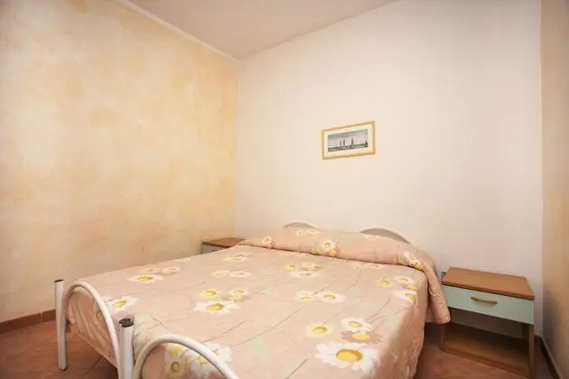 Comfort Apart Daire, 2 Yatak Odası, Veranda, Bahçeli
