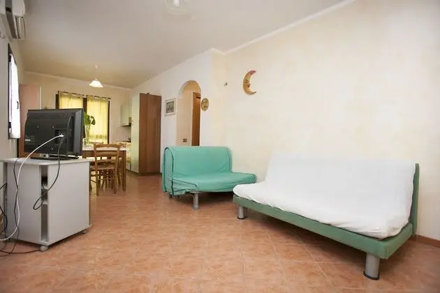 Comfort Apart Daire, 2 Yatak Odası, Veranda, Bahçeli
