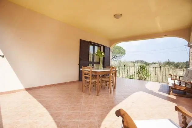 Comfort Apart Daire, 2 Yatak Odası, Veranda, Bahçeli