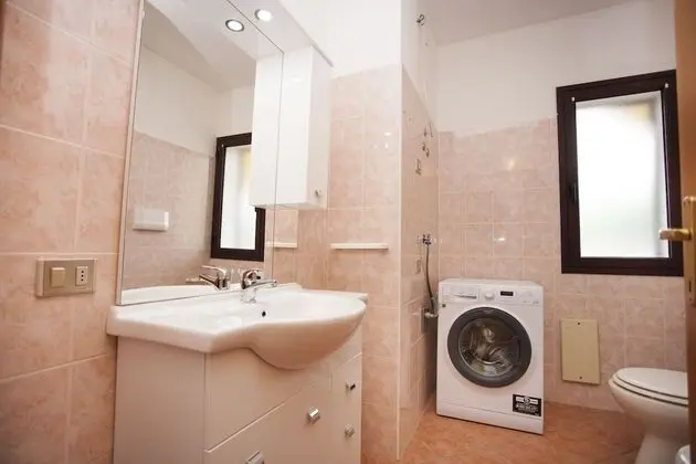 Comfort Apart Daire, 2 Yatak Odası, Veranda, Bahçeli