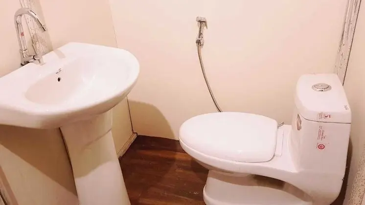 Standard Tek Büyük Yataklı Oda, 1 Çift Kişilik Yatak, Engellilere Uygun, Nehir Manzaralı