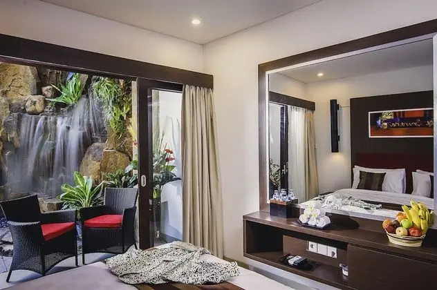Deluxe Stüdyo, Bağlantılı Odalar