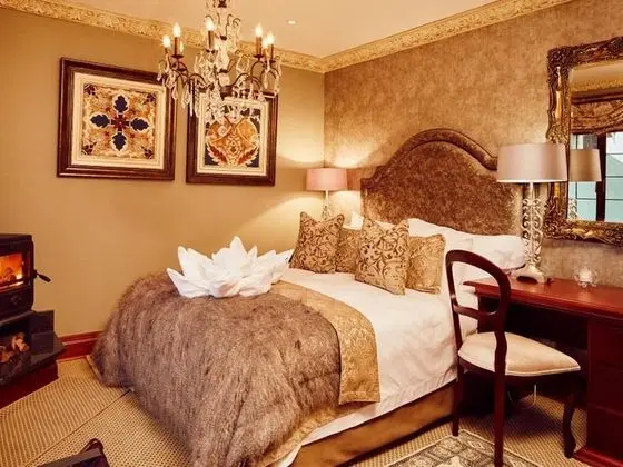 Suite 5 Champagne