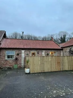 Kır Evi, Banyolu/Duşlu
