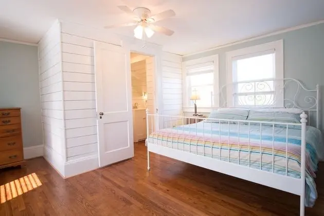 Oda, 1 En Büyük (King) Boy Yatak, Özel Banyo, Dağ Manzaralı (Azalea)