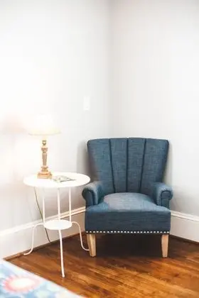 Oda, 1 En Büyük (King) Boy Yatak, Sigara İçilmez, Özel Banyo (Magnolia)