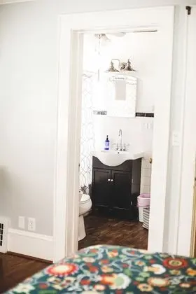 Oda, 1 En Büyük (King) Boy Yatak, Sigara İçilmez, Özel Banyo (Magnolia)