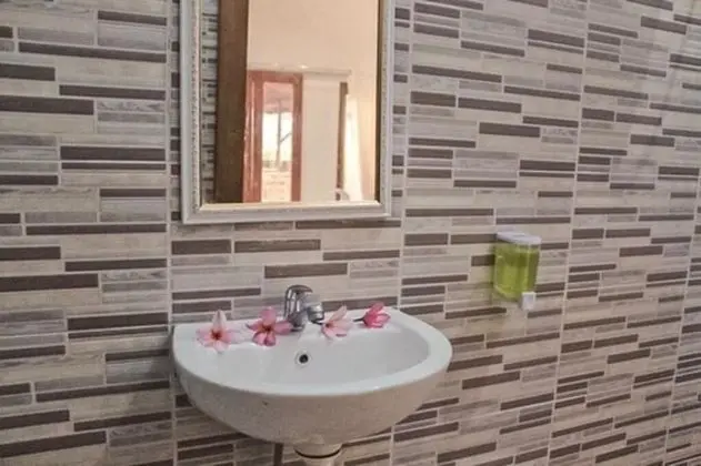 Deluxe Tek Büyük Yataklı Oda, 1 Çift Kişilik Yatak, Deniz Manzaralı