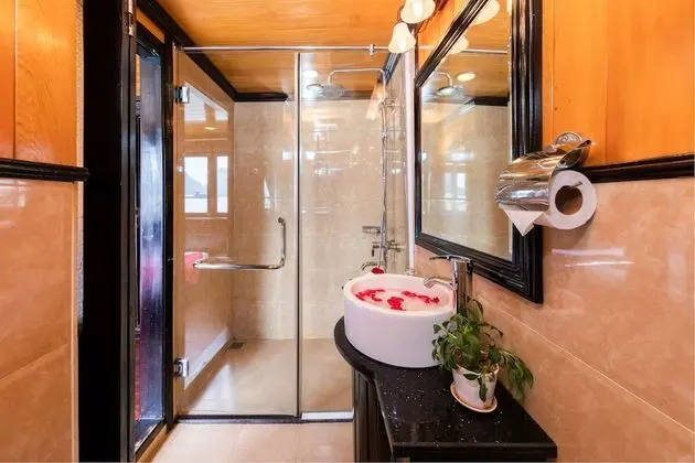 Boutique Family Connecting Cabin