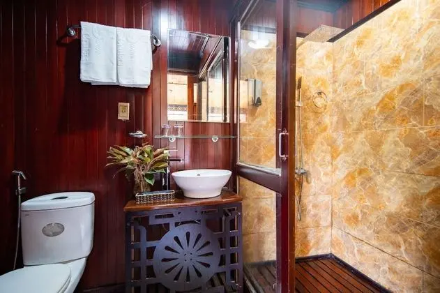 Deluxe Üç Kişilik Oda