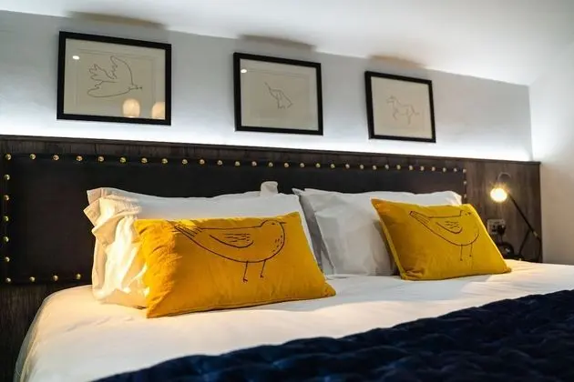 Deluxe Tek Büyük veya İki Ayrı Yataklı Oda