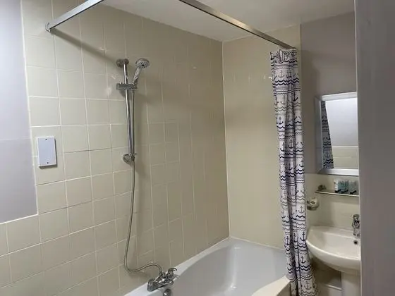 Family Üç Kişilik Oda, Banyolu/Duşlu