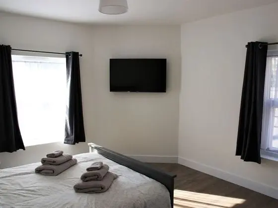 Deluxe Tek Büyük Yataklı Oda, Banyolu/Duşlu