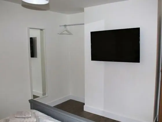 Deluxe Tek Büyük Yataklı Oda, Banyolu/Duşlu