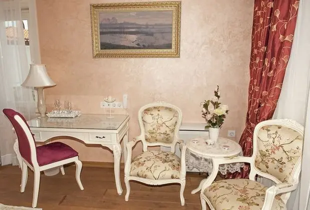 Deluxe Double Room, Garden Floor