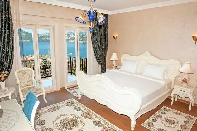Deluxe Oda Balkonlu, Deniz Manzaralı, Balkonlu