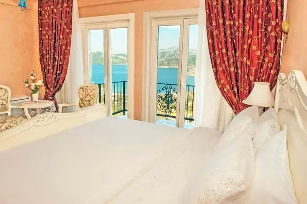 Deluxe Oda Balkonlu, Deniz Manzaralı, Balkonlu