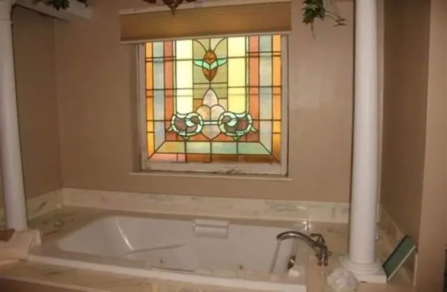 Oda, Özel Banyo (Swan Suite)
