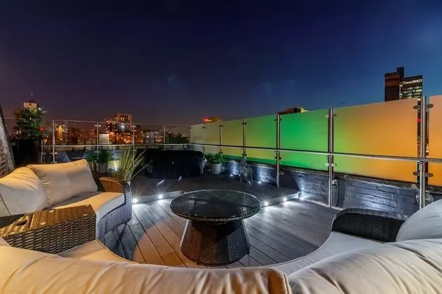 Çatı Katı Süiti (Penthouse) (with Rooftop Terrace, Sleeps 8)