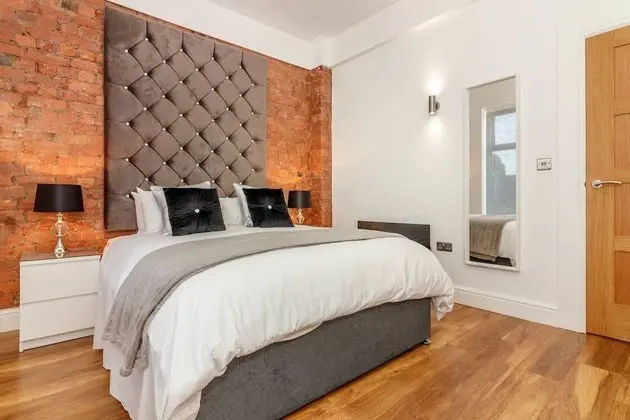 Süit, Balkon, Şehir Manzaralı (Sleeps 6, with Hot tub)