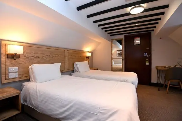 İki Ayrı Yataklı Oda