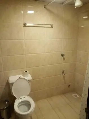 Basic Tek Büyük Yataklı Oda