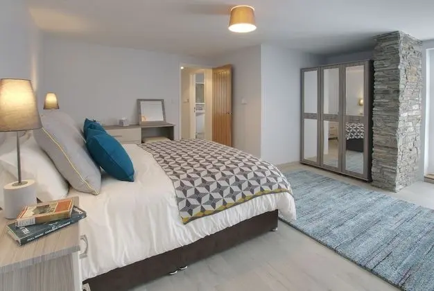 Design Kır Evi, 3 Yatak Odası, Avlu (Ty Gambo)