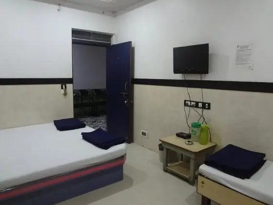 Standard Double Bed Non AC Room