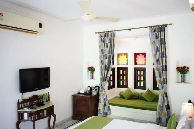 Elite Premier Rooms