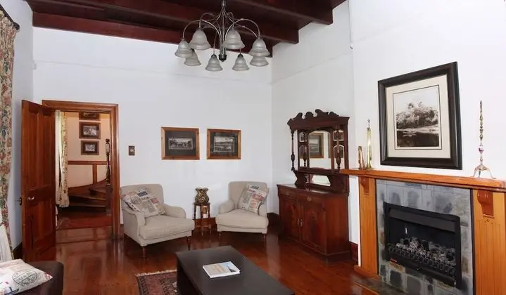 Family Ev, 3 Yatak Odası (Manor House)