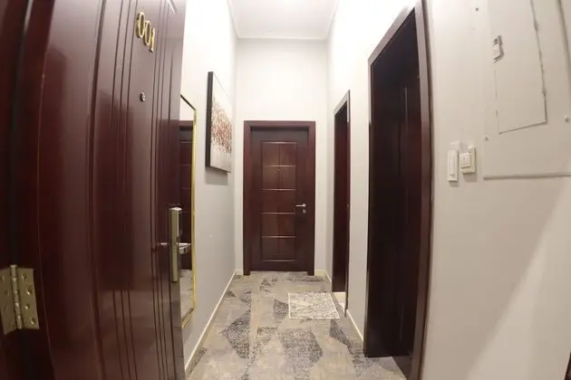 Apartment (One-Bedroom Apartment)