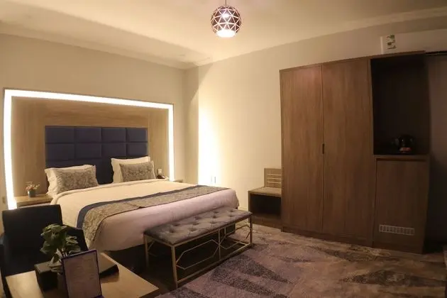 Apartment (Two-Bedroom Apartment)