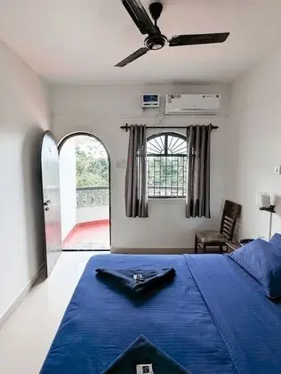 Deluxe Tek Büyük Yataklı Oda, 1 Yatak Odası, Özel Banyo, Deniz Manzaralı