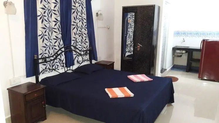 Deluxe Tek Büyük Yataklı Oda, Deniz Manzaralı, Denize Sıfır