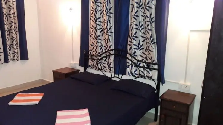 Deluxe Tek Büyük Yataklı Oda, Deniz Manzaralı, Denize Sıfır