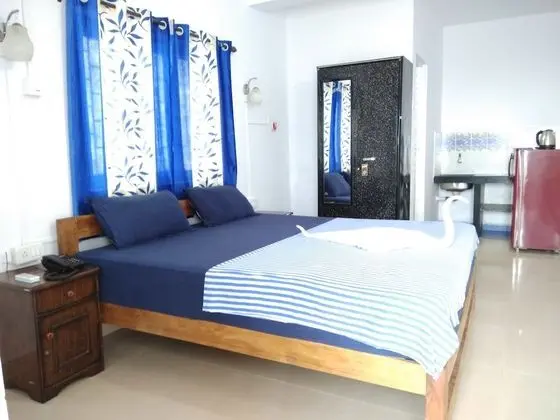 Deluxe Tek Büyük Yataklı Oda, Deniz Manzaralı, Denize Sıfır