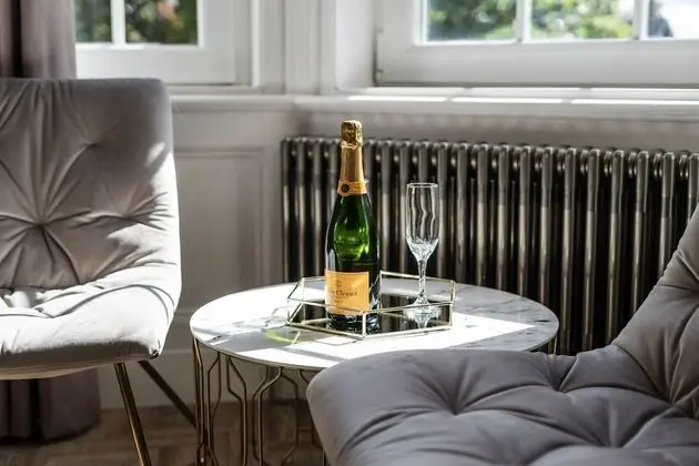 Luxury Tek Büyük veya İki Ayrı Yataklı Oda