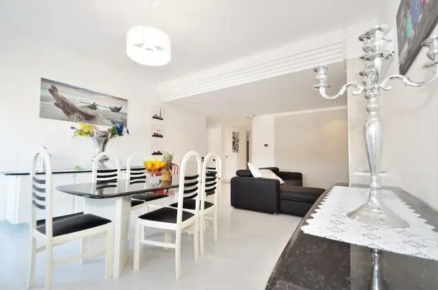 Villa, Sigara İçilebilir