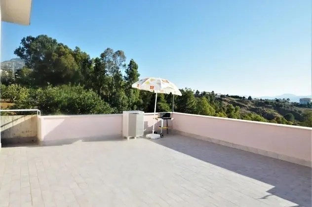 Villa, Sigara İçilebilir